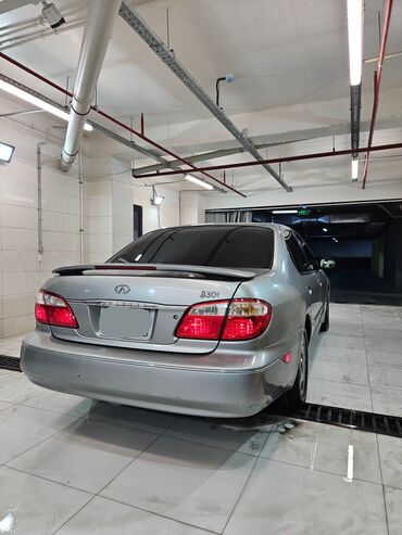 gencede zapi satilir: Infiniti i30: 3 l | 1999 il | 350000 km Sedan