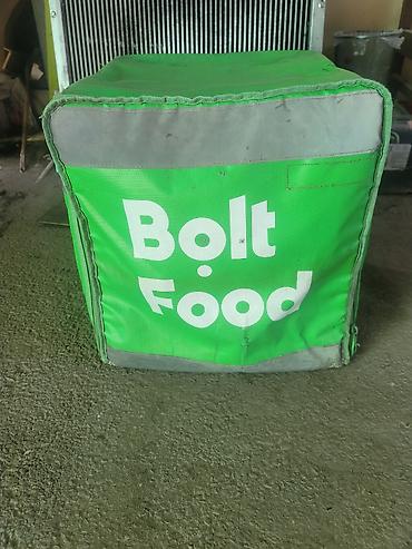 bolt food canta: Bolt food çantası, termo çanta satılır. Çiyinə taxılan qulpları yoxdu — 3