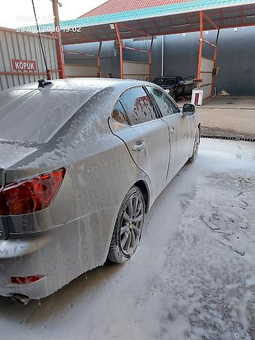 led spoyler: Lexus IS: 2.5 l | 2006 il Sedan — 2