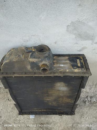 zil radiatoru: Avtomobil radiatoru - Material: metal korpus, mis/alüminium lamellər — 3