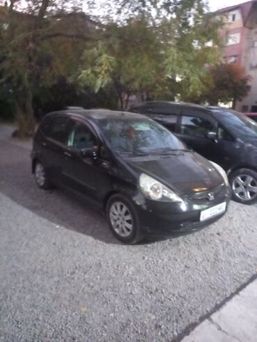 автомобили ауди а6: Honda Fit: 2002 г., 1.3 л, Механика, Бензин, Хетчбек