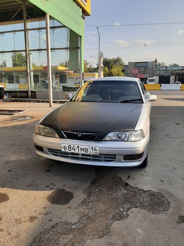 Toyota: Toyota Vista: 1995 г., 1.8 л, Автомат, Бензин, Седан