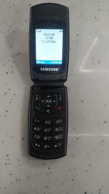 düyməli telefonlar: Samsung X150, rəng - Qırmızı, Zəmanət, Düyməli