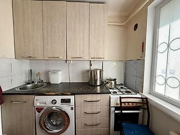 14: 2 комнаты, 42 м², 6 мкр 104 серия, 1 этаж, Косметический ремонт — 8