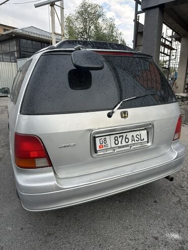 патрубок одиссей: Honda Odyssey: 1996 г., 2.2 л, Автоматические, Бензин, Минивэн