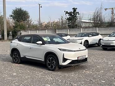 byd e6: Dongfeng : 2026 г., Электромобиль, Кроссовер — 2