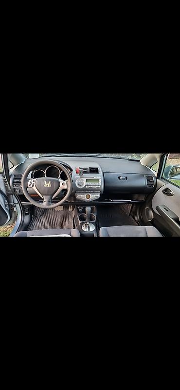 почивник фит: Honda Jazz: 2007 г., 1.5 л, Автомат, Бензин, Хэтчбэк — 4