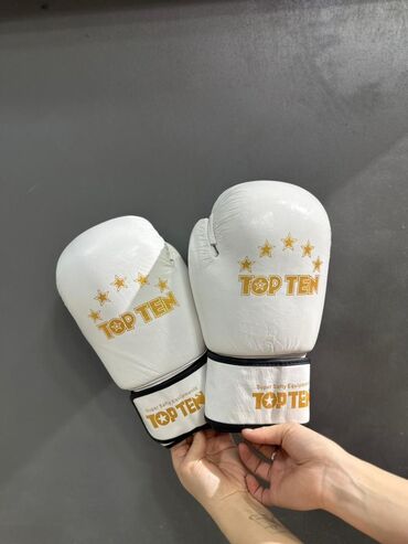 футбольный перчатки: Боксёрские перчатки для бокса Шлем для бокса Шлем боксерский в