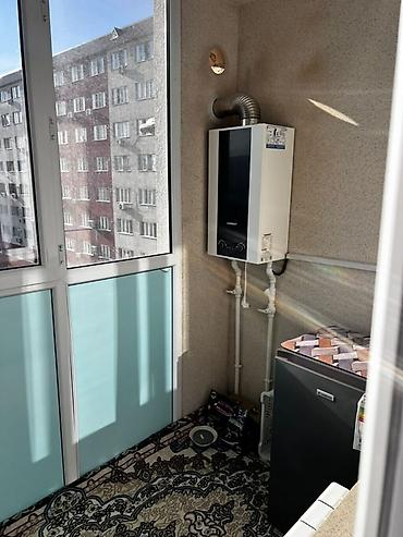 микрорайон квартиры 6: 1 комната, 36 м², Асанбай мкр Элитка, 5 этаж, Евроремонт — 2
