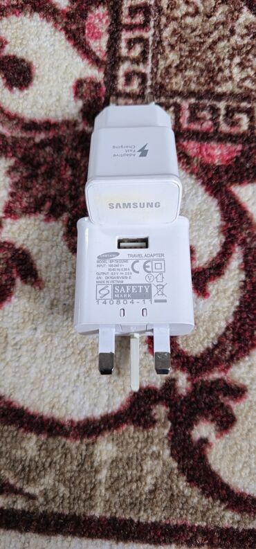 Мобильные телефоны и аксессуары: USB зарядка SAMSUNG 
original
оригинал