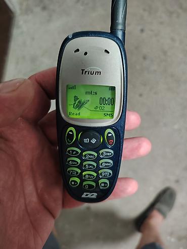 simens s10: Trium (Mitsubishi) retro mobilni telefon sa eksternom antenom — 9