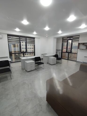 Офисы: Сдаю Офис, 173 м², В бизнес центре, 1 линия, С отдельным входом — 7