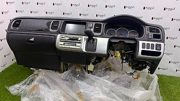 панелдер: Торпедо Honda 2005 г., Колдонулган, Оригинал, Жапония — 4