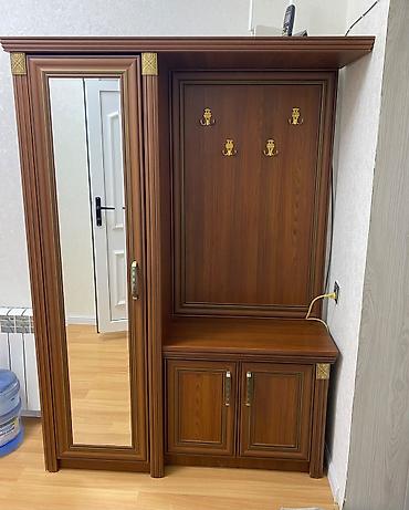 Dehliz mebeli 180azn. Unvan Qaracuxur Nigaz