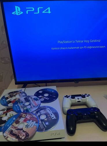 PS4 (Sony Playstation 4): Ps4 əla vəzziyetde real alıcı narahat elesin xaiş olunur)