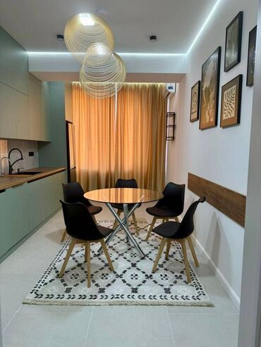 проекты двухэтажных домов: 2 комнаты, 77 м², 4 этаж, Дизайнерский ремонт