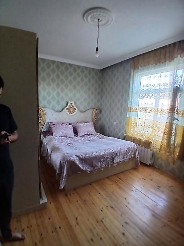 lacın ev: 3 otaqlı, 80 kv. m, Orta təmir — 4