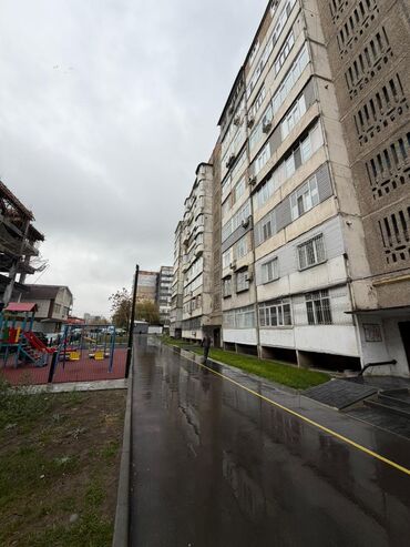 балыкчы дом купить: 2 бөлмө, 62 кв. м, 106-серия, 4 кабат, Косметикалык ремонт