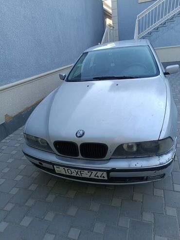 bmw 5 серия 520i: BMW 5 series: 2.5 l | 1997 il