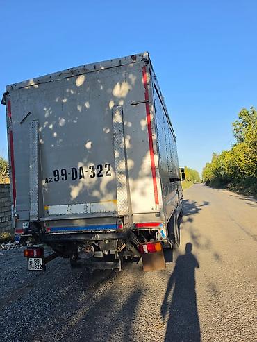mercedes sprinter van: Mercedes-Benz yük maşını – tentli/qutu tipli furqon Xüsusiyyətlər: - — 2