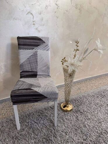 Prekrivači za nameštaj: Prekrivači za stolice-6 komada-2200 dinara️
cena poštarine 350 dinara — 9