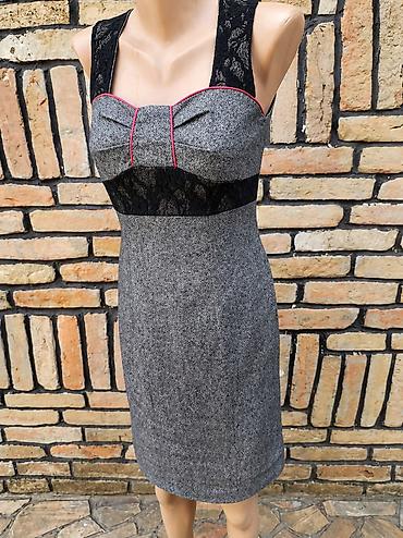 binarni sat: Haljina M, L RASPRODAJA Savrsena Kao nova Duzine 95 Pazuh po 42-45 — 1