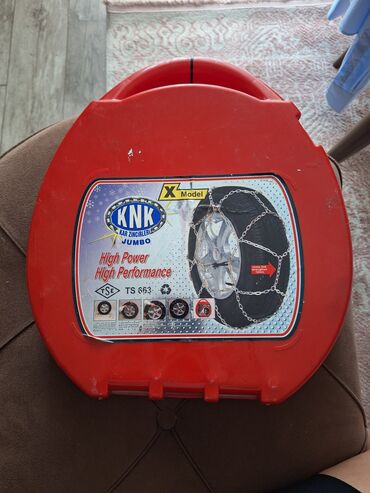 Qoşqular: KNK Kar Zəncirləri – X Model (Jumbo) Məhsul təsviri: - Avtomobil