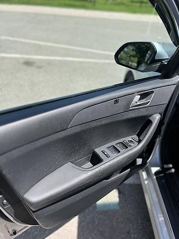 Hyundai: Hyundai Sonata: 2019 г., 2 л, Автомат, Газ, Седан — 12