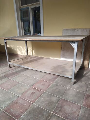 мебель для кухни: Metall karkaslı iş masası - Material: möhkəm metal karkas, üst hissə