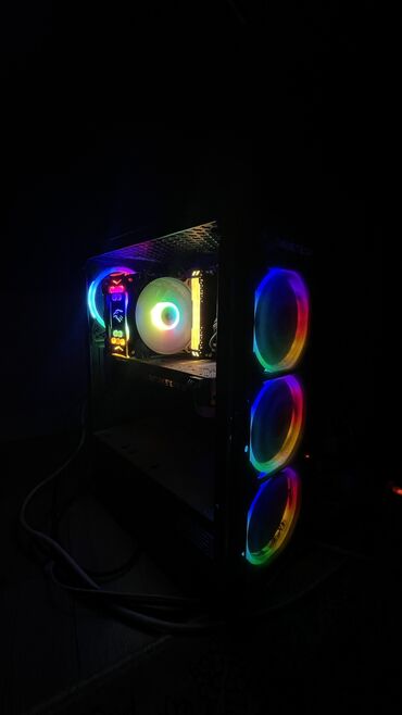 ноутбук мощный: Компьютер, ядер - 6, ОЗУ 16 ГБ, Игровой, Б/у, Intel Core i5, NVIDIA GeForce GTX 1080, NVMe