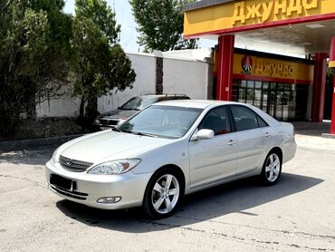 кирг шёлк: Toyota Camry: 2002 г., 3 л, Автомат, Бензин, Седан