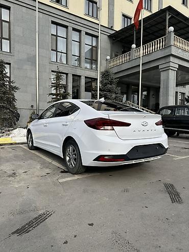 Hyundai: Hyundai Elantra: 2019 г., 1.6 л, Газ, Седан — 8