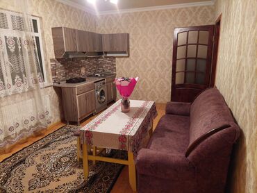аренда квартиры студии: Kirayə üçün 2 otaqlı mənzil (mətbəx-studiya və yataq otağı)