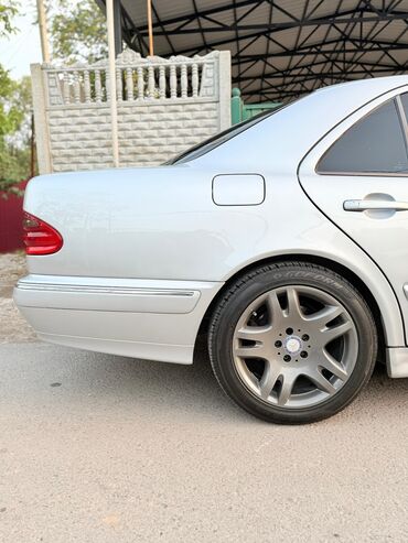 Mercedes-Benz: Mercedes-Benz E-Class: 2001 г., 4.3 л, Автомат, Газ, Седан — 3