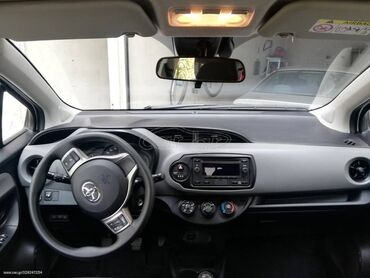 Toyota: Toyota Yaris: 1.5 l. | 2019 έ. Λιμουζίνα — 10