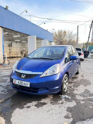 машины фит: Honda Fit: 2009 г., 1.5 л, Автомат, Хетчбек