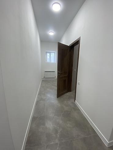 Аренда ангаров: СДАЁТСЯ КОММЕРЧЕСКОЕ ПОМЕЩЕНИЕ — 539 м² ПЕРВАЯ ЛИНИЯ, Бульвар Эркиндик — 37