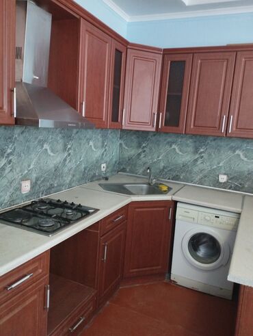 Həyət evləri və villaların satışı: 3 otaqlı, 100 kv. m, Orta təmir — 12