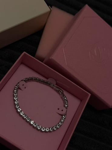 srebrne minduse: Tennis narukvica sa kristalima Swarovski - Klasična tennis narukvica — 1