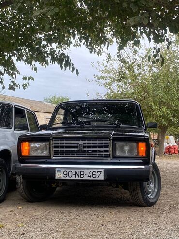 ваз 2107 в рассрочку: Vaz 2107 (Qara sedan İl 2011 Bez Detal! Heç bir prablemi yoxdur. Real