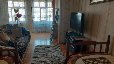 yasamalda kiraye evler 2 otaq: 80 м², 2 комнаты