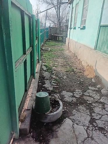 Продажа коттеджей и домов: Продается частный дом с приусадебным участком. Описание: - Участок с — 18