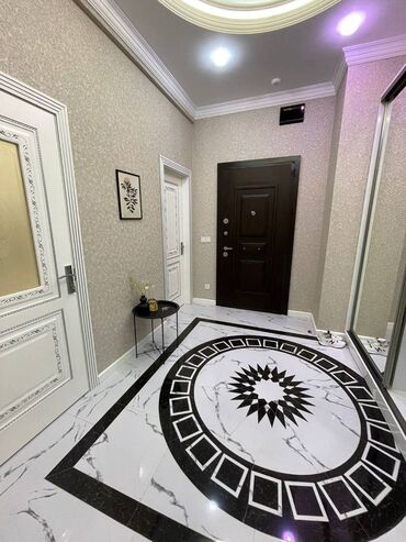 Uzunmüddətli kirayə mənzillər: İçəri şəhər metrosuna Axundov parkına yaxın 18 mertebeli binanın 8-cı — 3