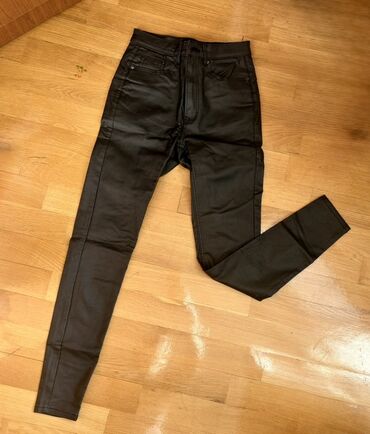 Cinslər: Cinslər, Stradivarius, S (EU 36), rəng - Qara