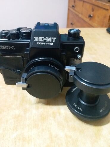 антиквариат бишкек: Фотоаппарат "Зенит сюрприз" МТ-1(72 кадра) с двумя объективами. В