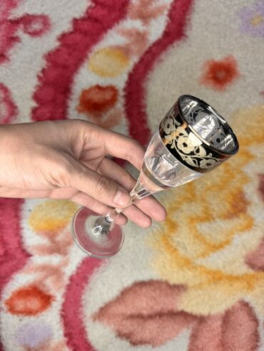 пластиковые кружки: Продаю бокалы Очень красивые Дорого смотрятся 6 шт Новые ! #бокалы