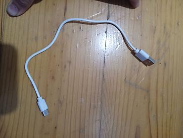 cabel: USB-A dan Micro-USB kabeli - Rəng: ağ - Qoşulma ucları: USB-A — 4