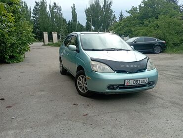 Toyota: Toyota Prius: 2001 г., 1.5 л, Вариатор, Гибрид, Седан