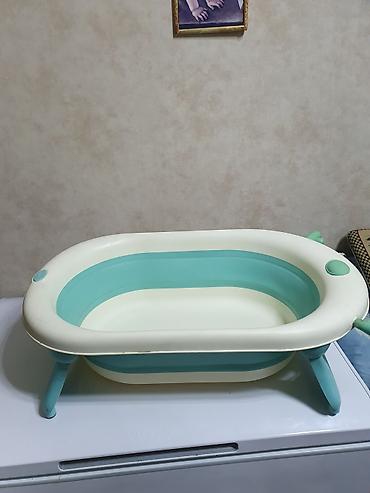 hamam aksusarlari: Uşaqlar üçün qatlanan vanna - Rəng: krem və yaşıl-aqua - Material — 2