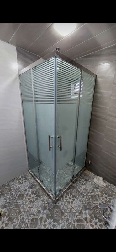 Duş kabinaları, arakəsmələr: Yeni Üstü açıq kabina, Künc üçün, Pulsuz çatdırılma — 9